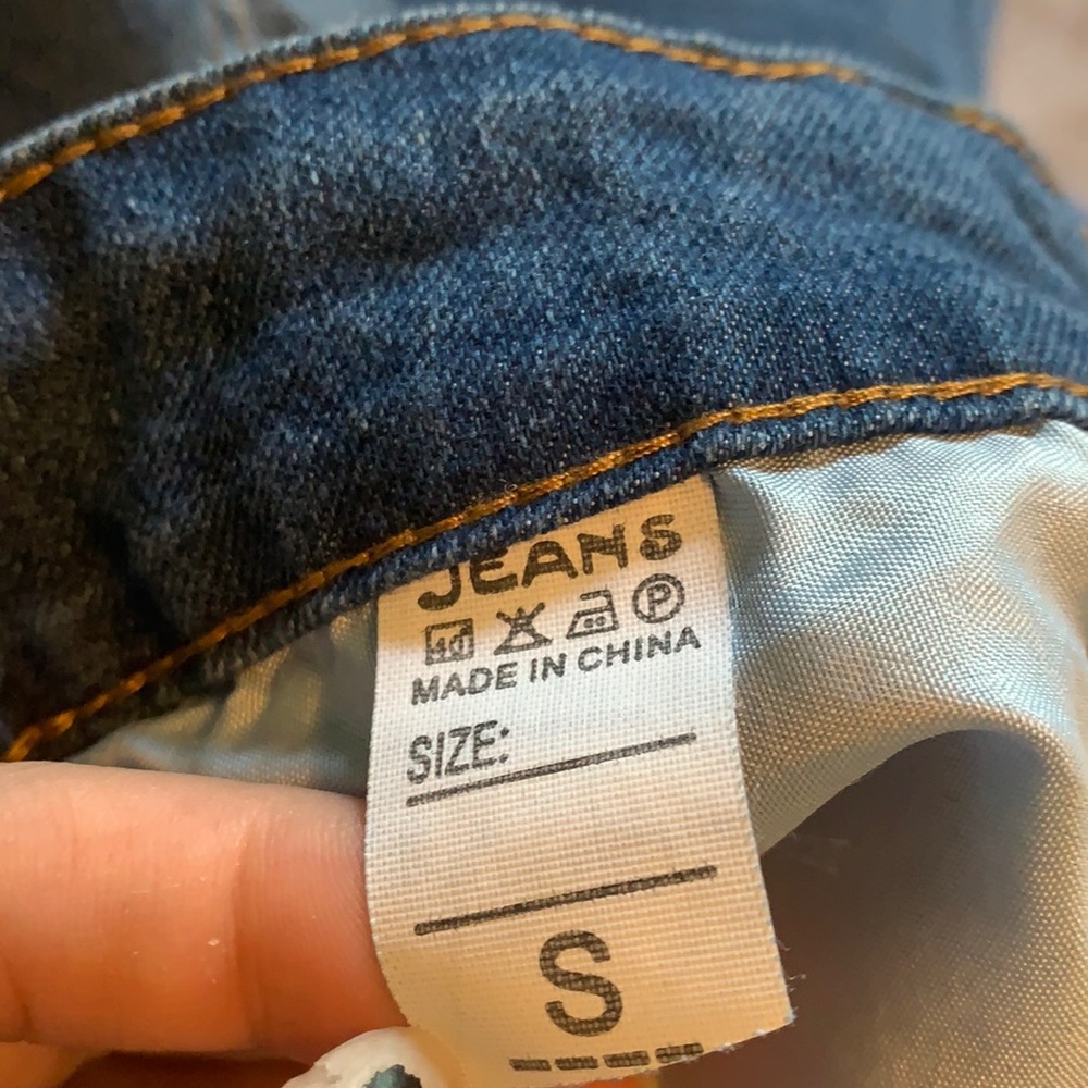 Jeans - Picture 2 of 2